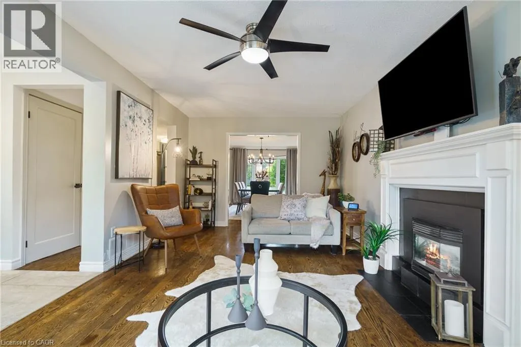 3214 TANIA Crescent