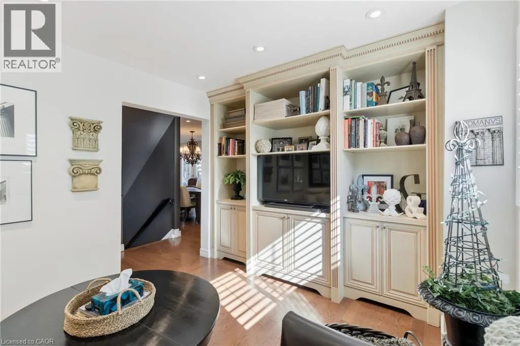 2387 CAVENDISH Drive