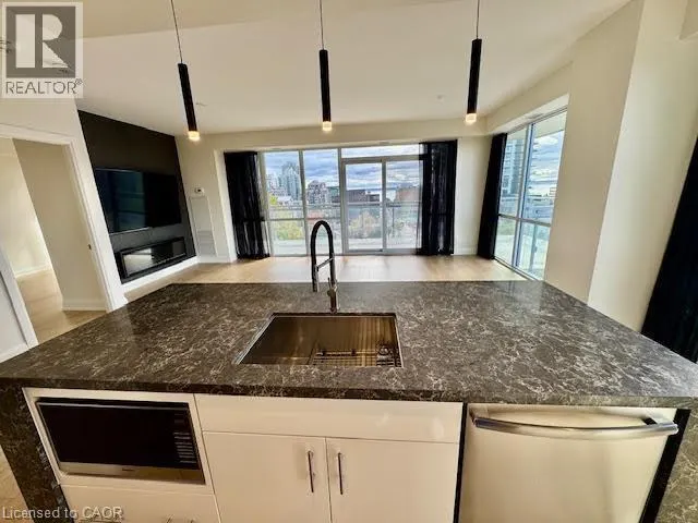 2025 MARIA Street Unit# 807, #807