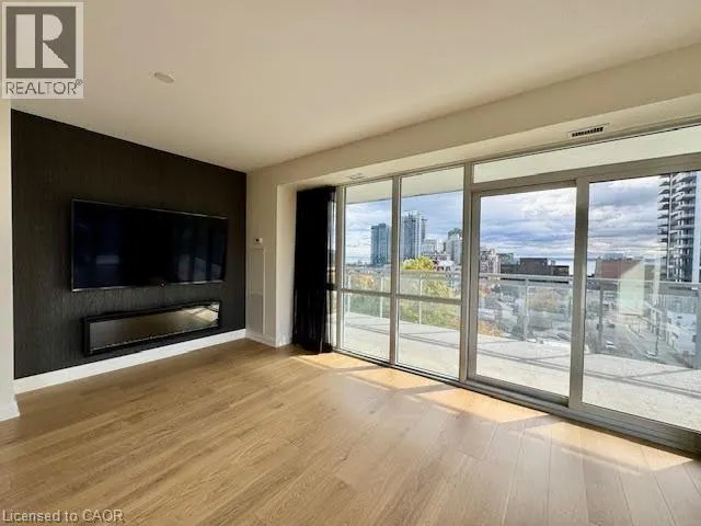 2025 MARIA Street Unit# 807, #807