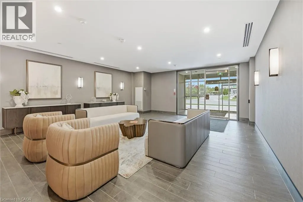470 DUNDAS Street E Unit# 613, #613