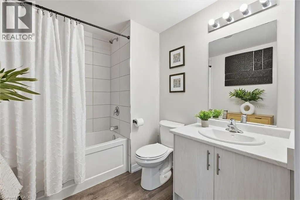 470 DUNDAS Street E Unit# 613, #613