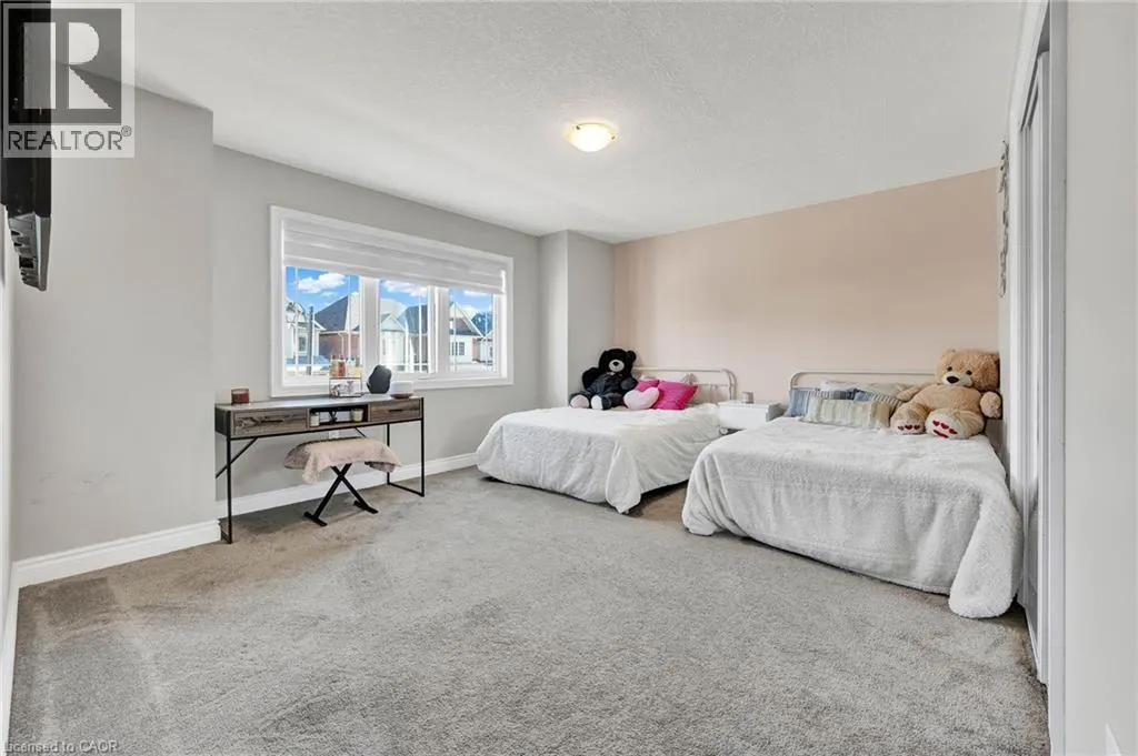 210 DOLMAN Street