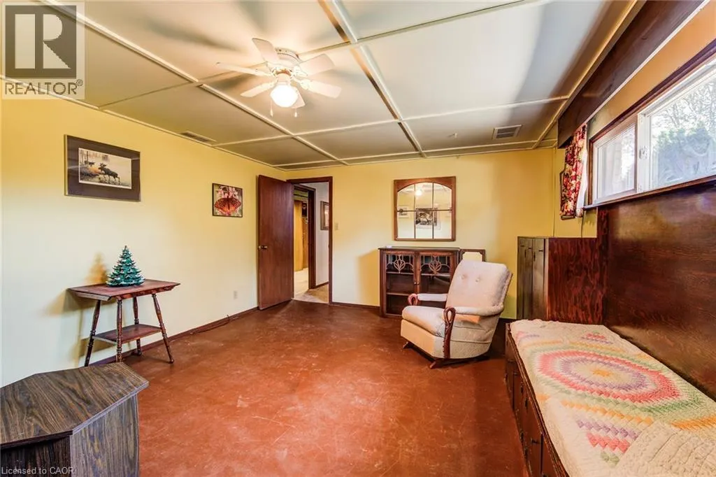39 KENWOOD Court