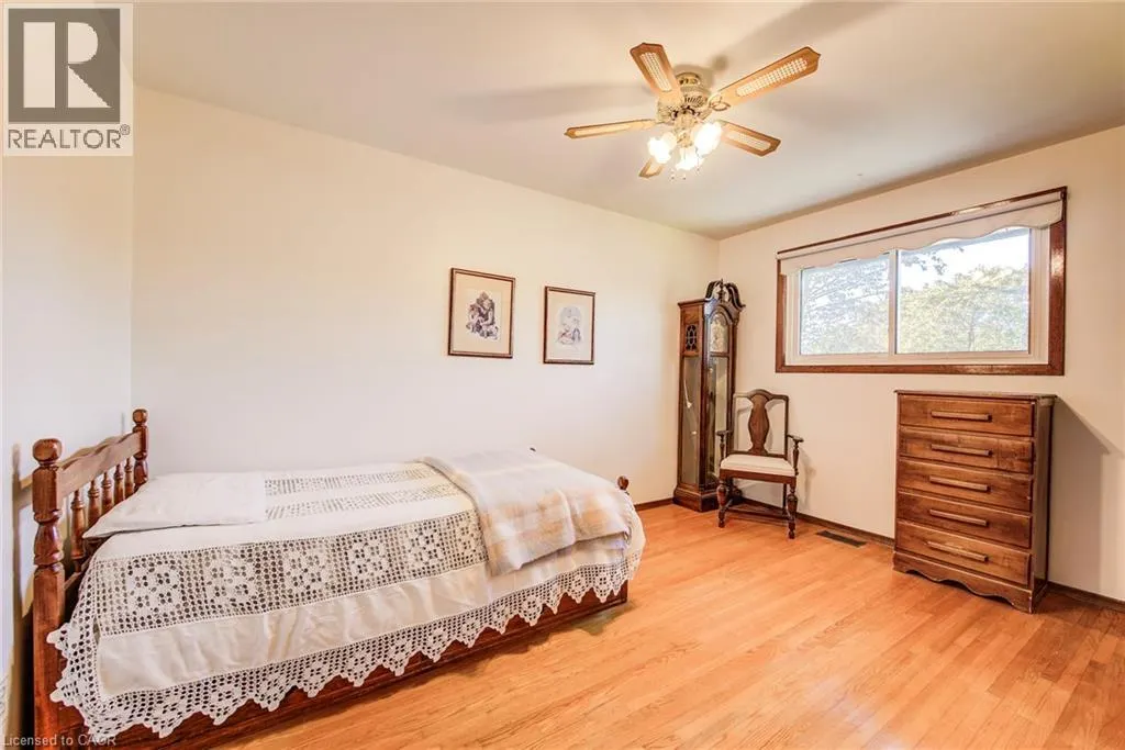 39 KENWOOD Court