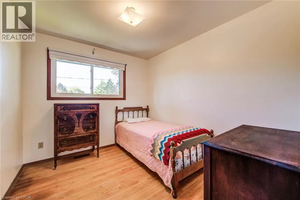 39 KENWOOD Court