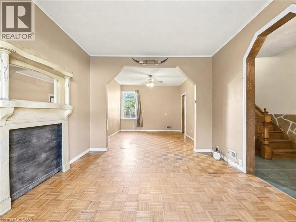 23 OAK Avenue