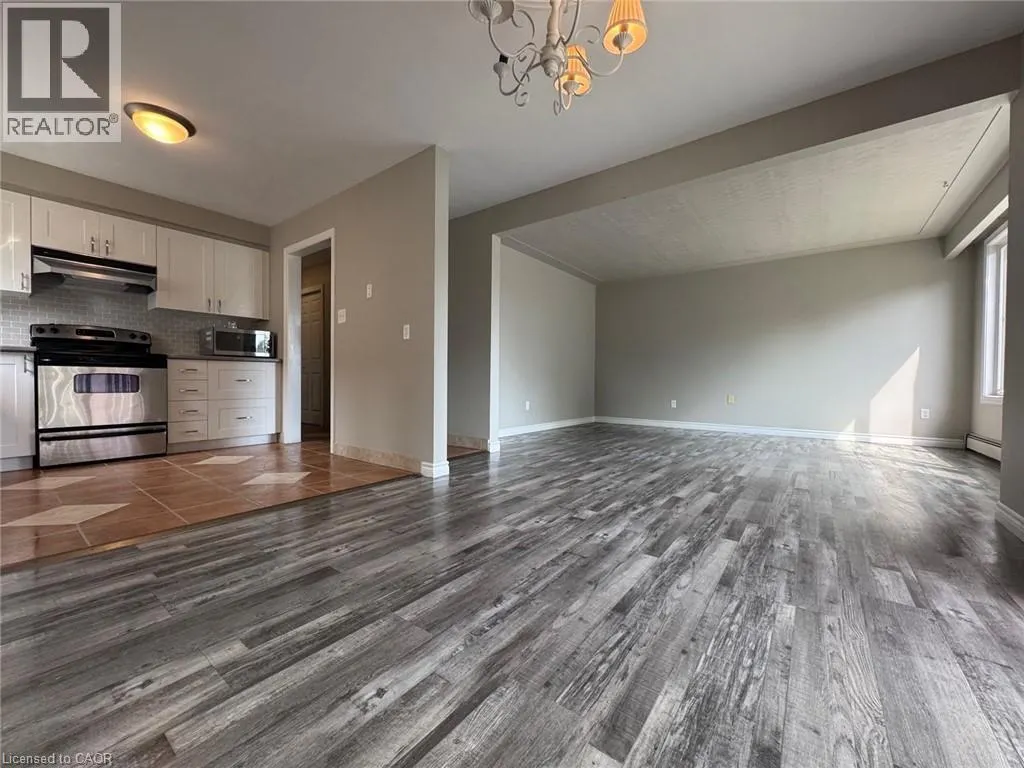 86 CARNABY Crescent Unit# 2, #2