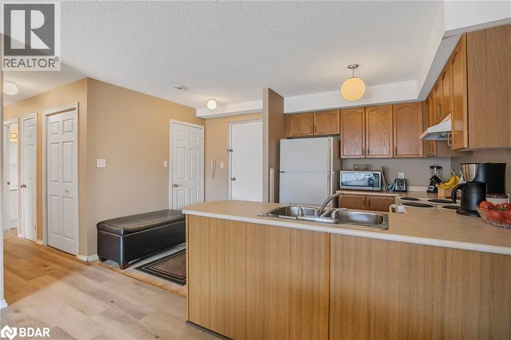 107 BOND Street Unit# 303, #303