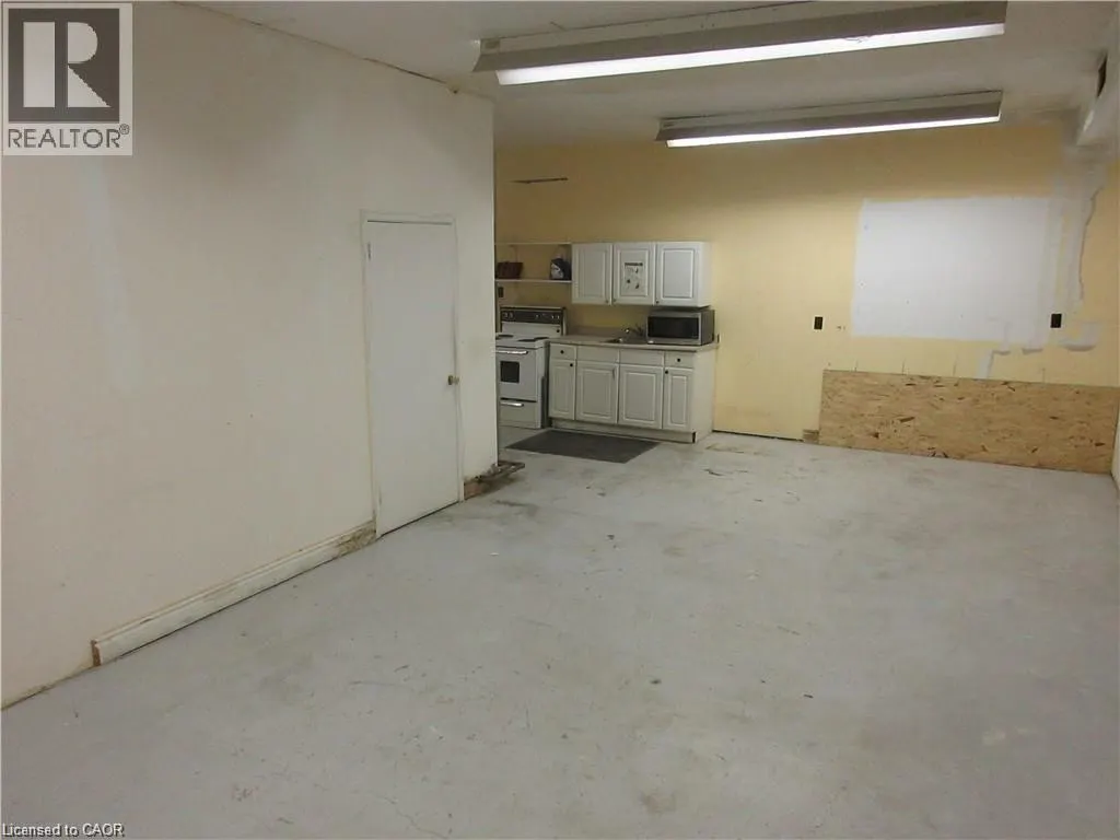 749 BARTON Street E Unit# A, #A
