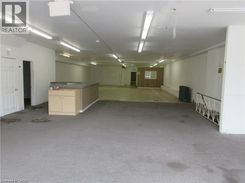 749 BARTON Street E Unit# A, #A