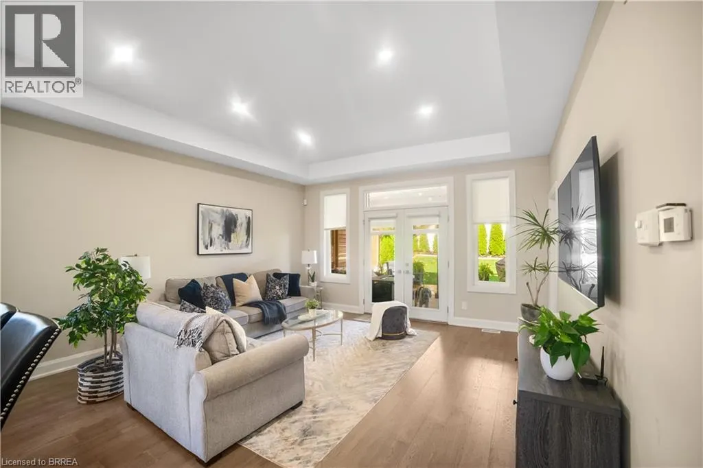 6 BECKETT Drive Unit# 6, #6