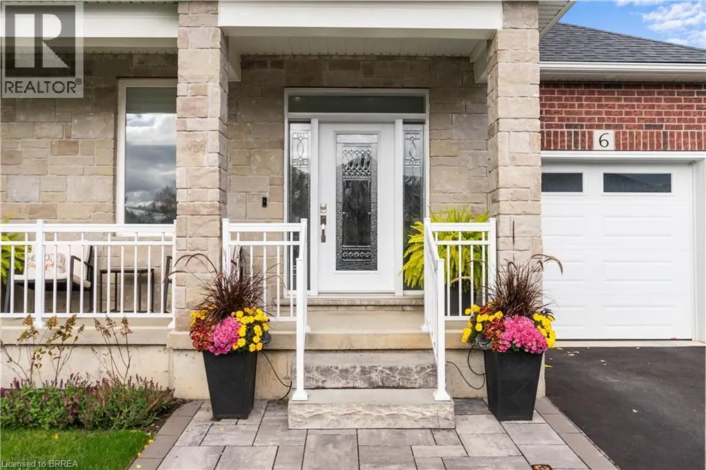 6 BECKETT Drive Unit# 6, #6