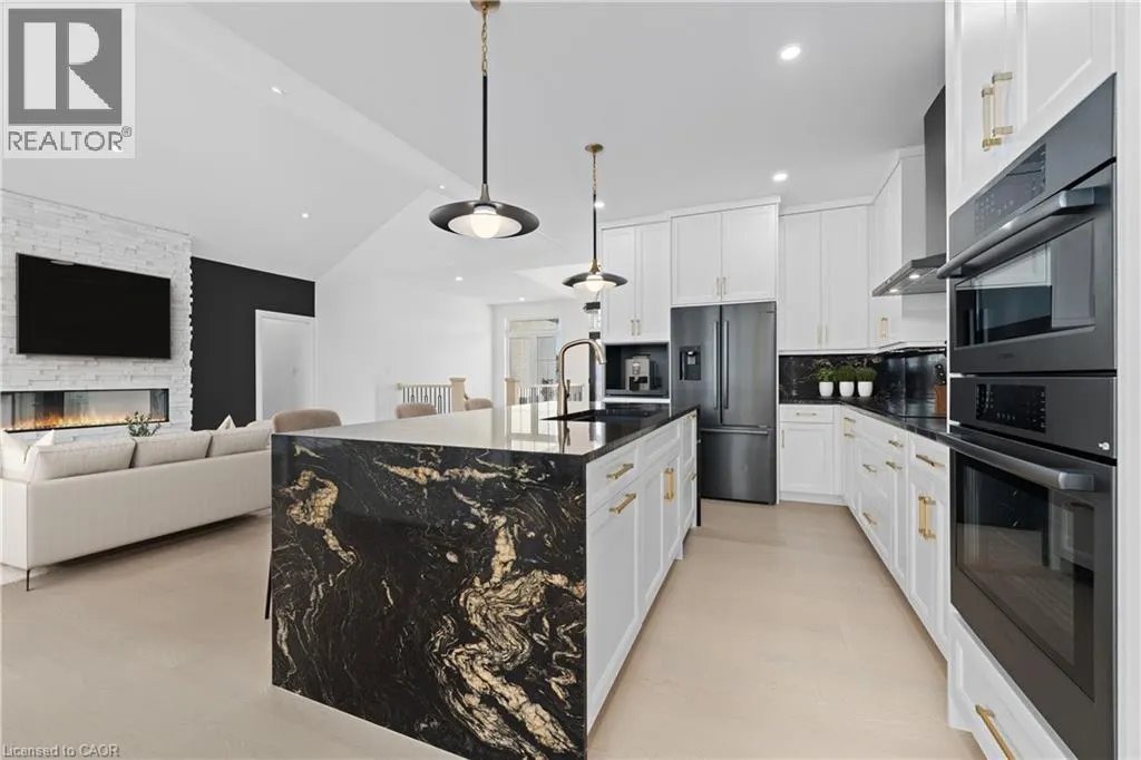4149 BUCKNALL Lane