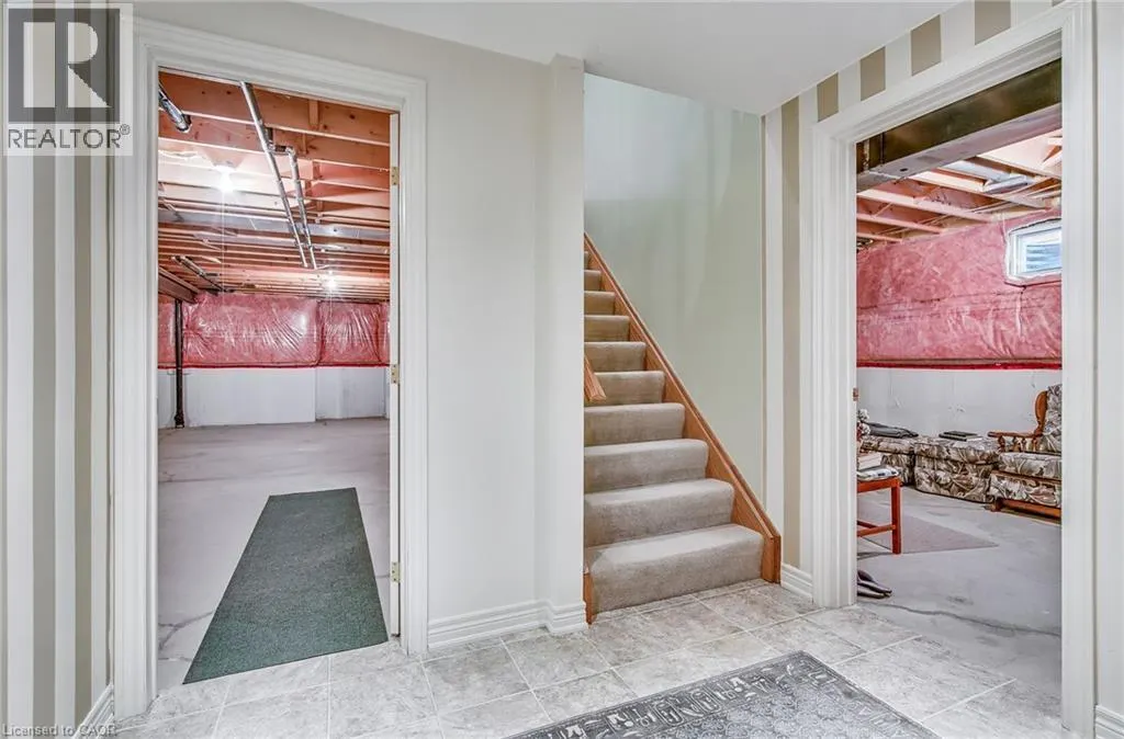 21 RIVIERA Ridge