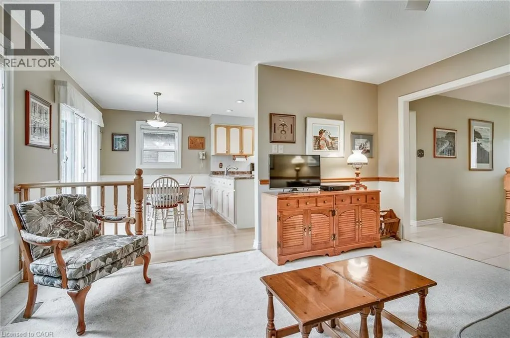 21 RIVIERA Ridge