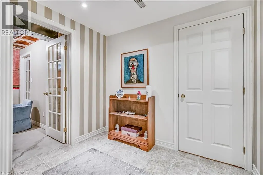 21 RIVIERA Ridge