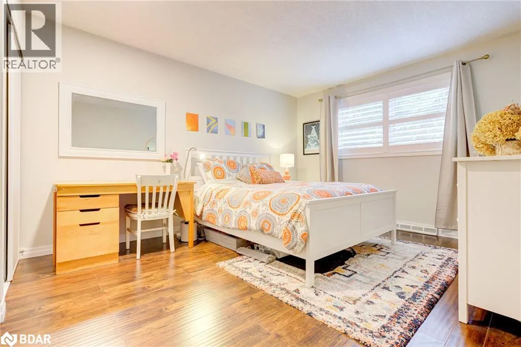 83 INWOOD Crescent