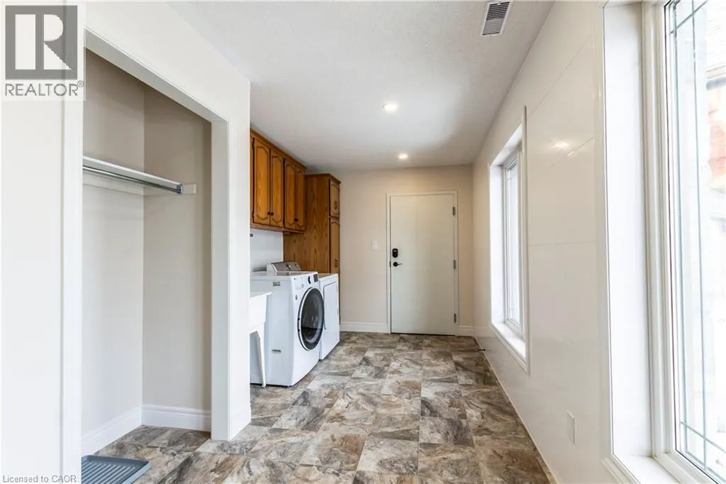 1078 A CONCESSION Road