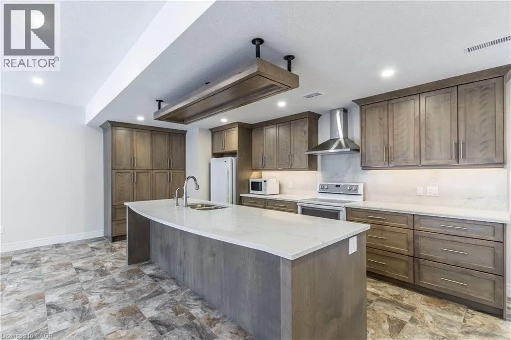 1078 A CONCESSION Road