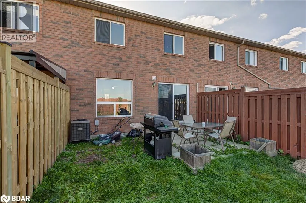 37 GOODWIN Drive