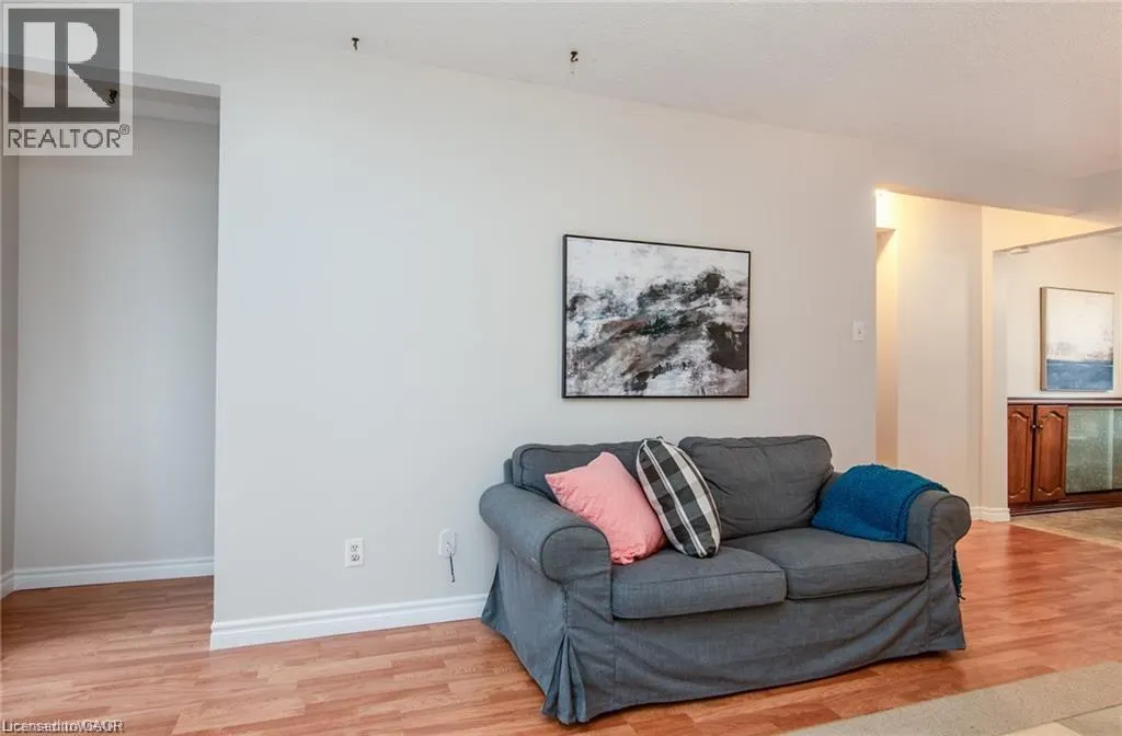 49 CEDARWOODS Crescent Unit# 31, #31