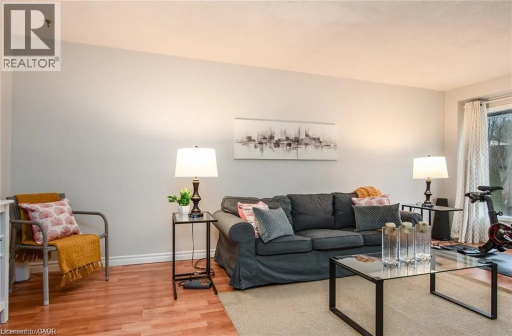49 CEDARWOODS Crescent Unit# 31, #31
