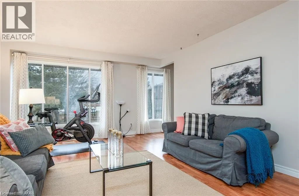 49 CEDARWOODS Crescent Unit# 31, #31