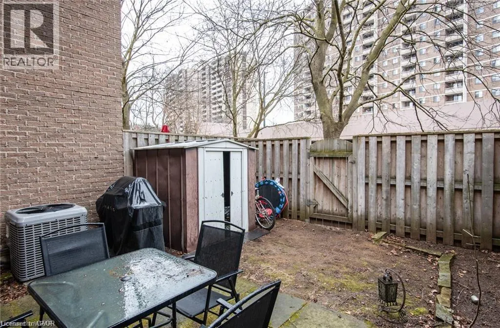 49 CEDARWOODS Crescent Unit# 31, #31