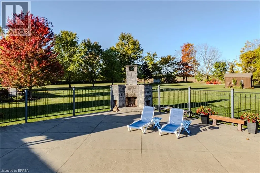 315 BRANT COUNTY RD 18 Road