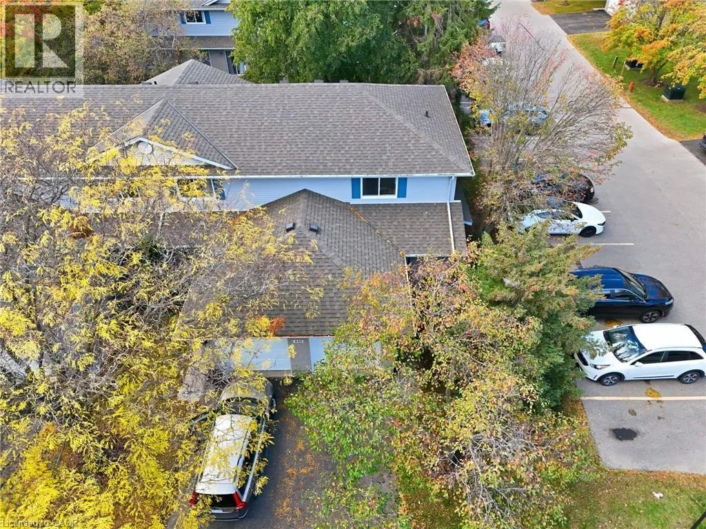 445 KINGSCOURT Drive Unit# 6, #6