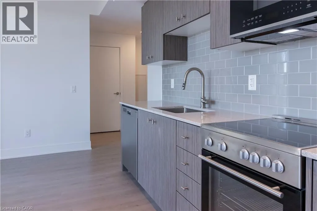 25 WELLINGTON Street S Unit# 1610, #1610