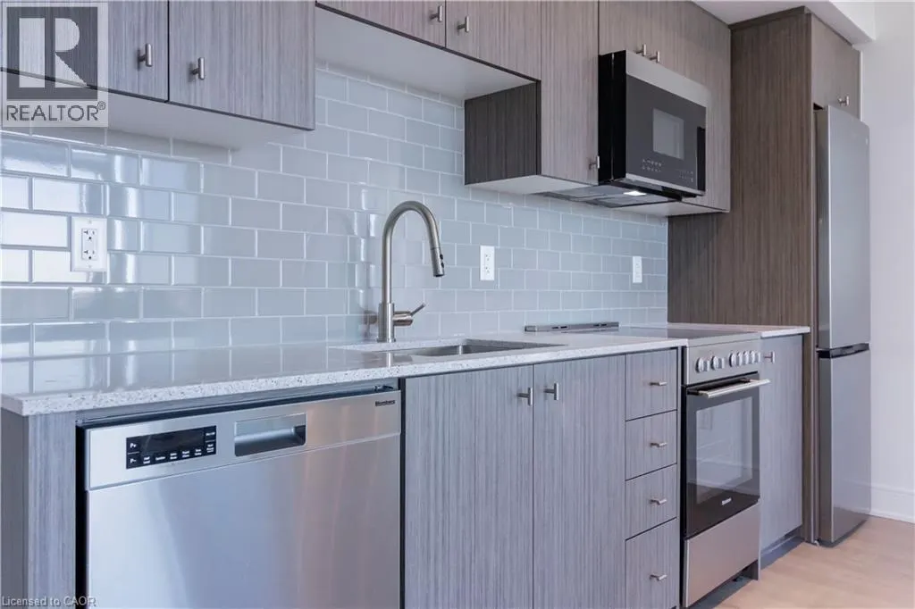 25 WELLINGTON Street S Unit# 1610, #1610