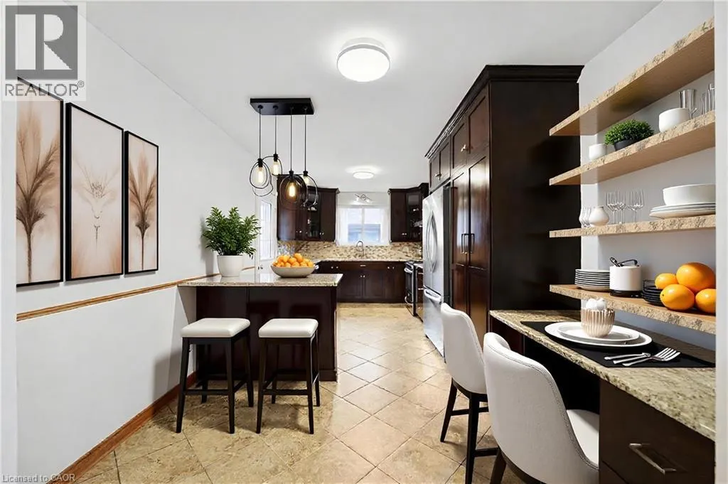 215 DEWITT Road