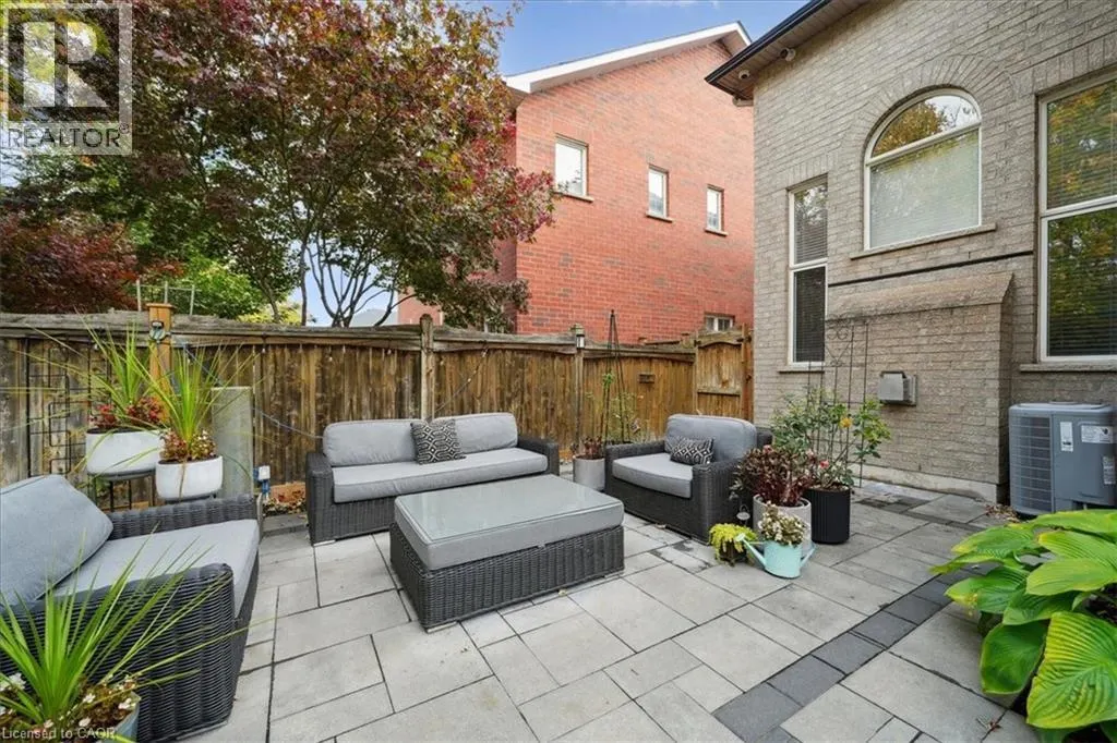 2237 ADIRONDAK Trail