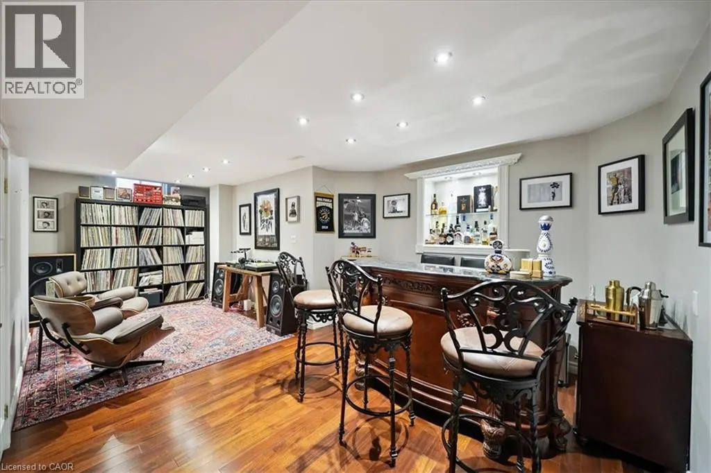 2237 ADIRONDAK Trail