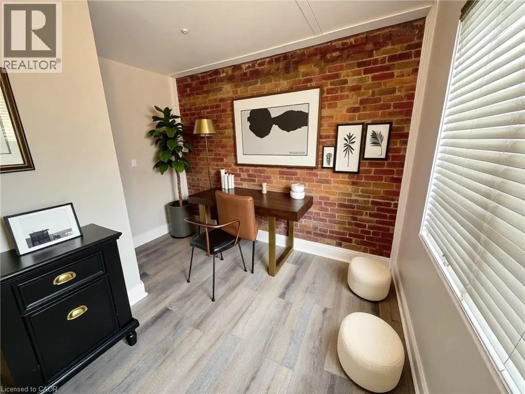 83 GIBSON Avenue Unit# 2, #2