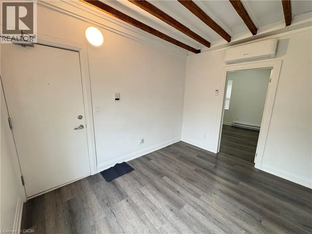 83 GIBSON Avenue Unit# 2, #2
