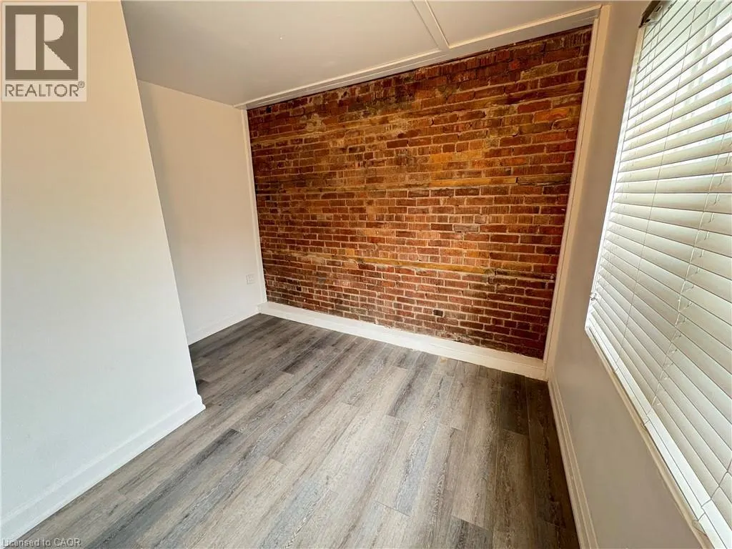 83 GIBSON Avenue Unit# 2, #2