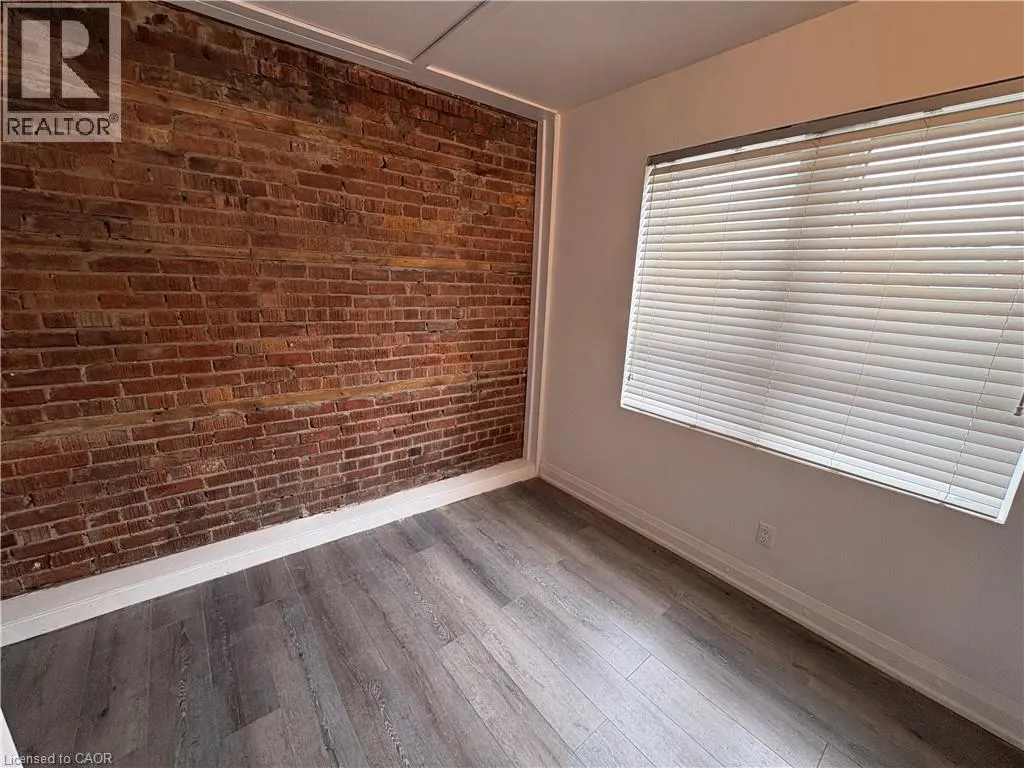 83 GIBSON Avenue Unit# 2, #2