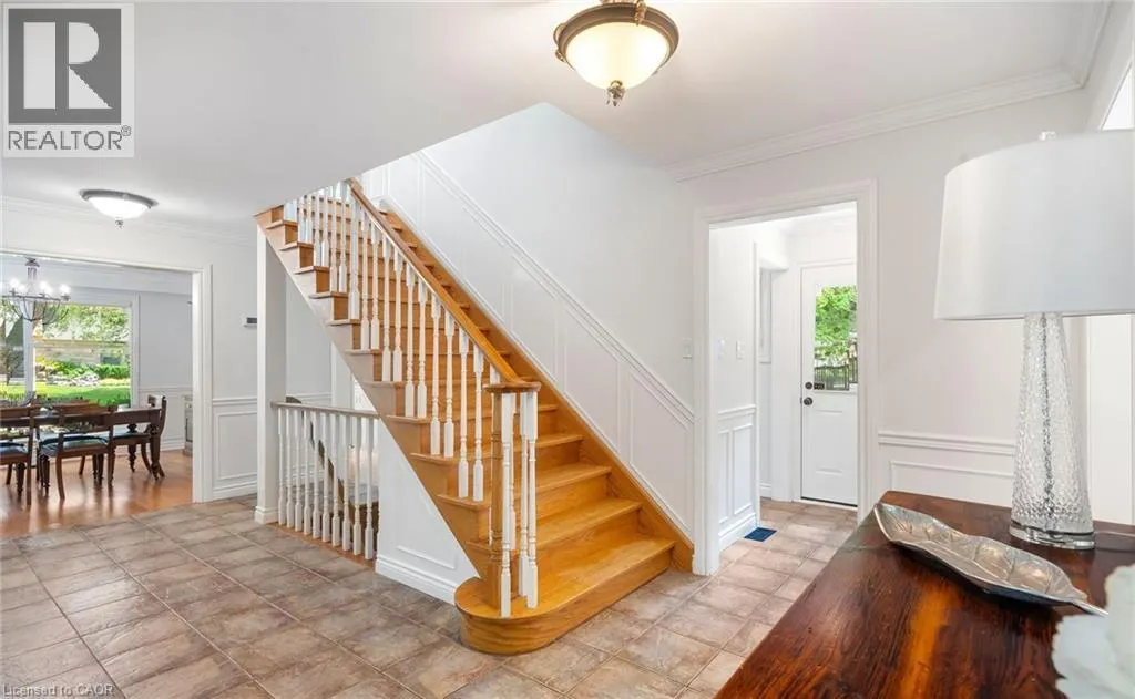 250 DALEWOOD Drive