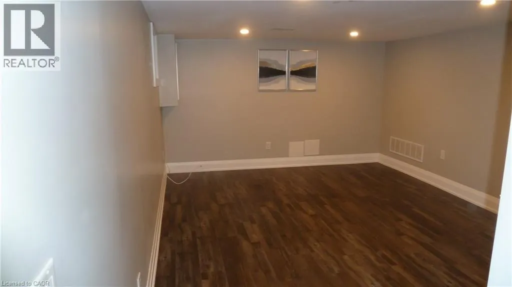 6 GRENVILLE Avenue Unit# LOWER, #LOWER