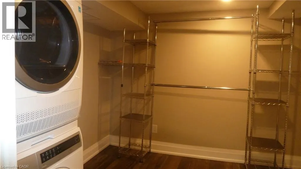 6 GRENVILLE Avenue Unit# LOWER, #LOWER
