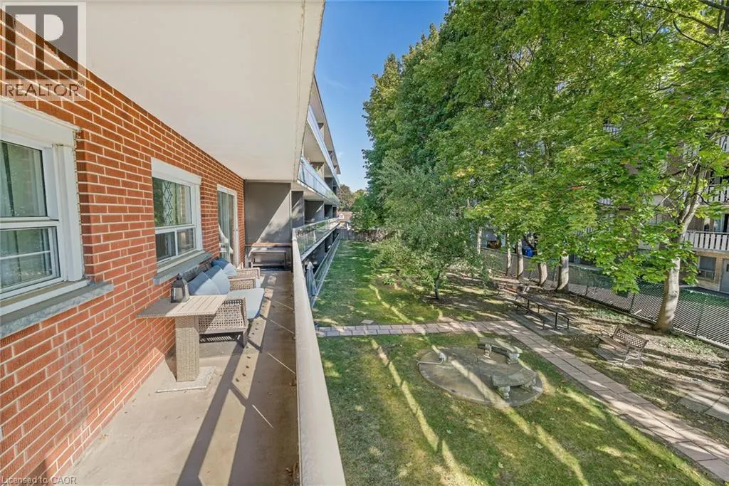 11 WOODMAN Drive Unit# 203, #203