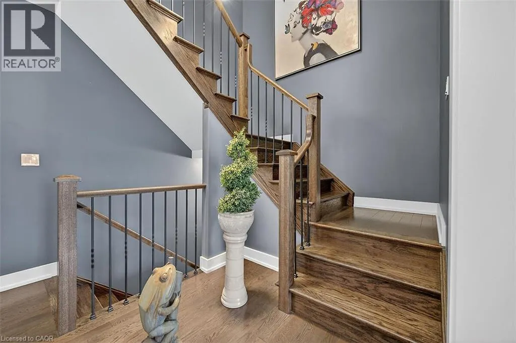 24 CHESTNUT Drive