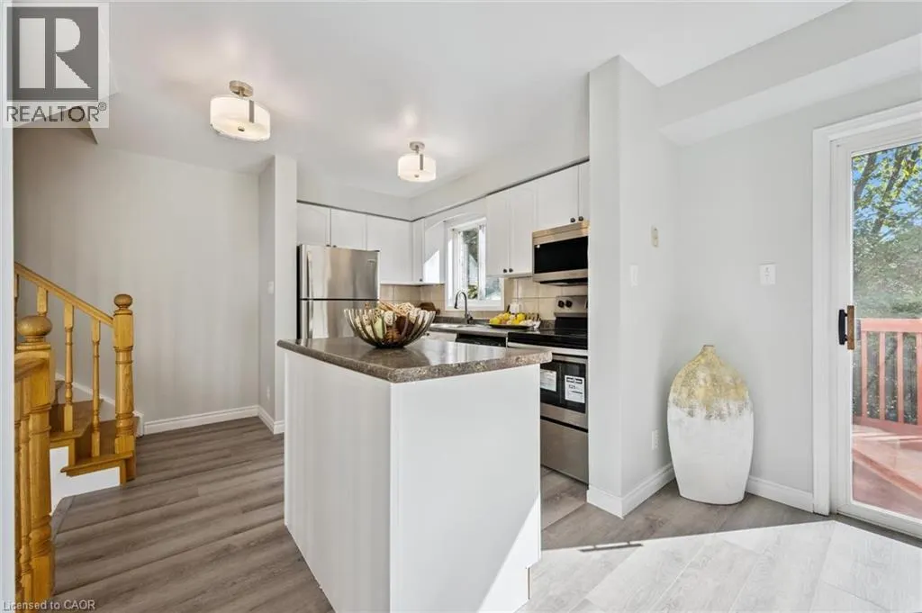 409 LAUREL GATE Drive