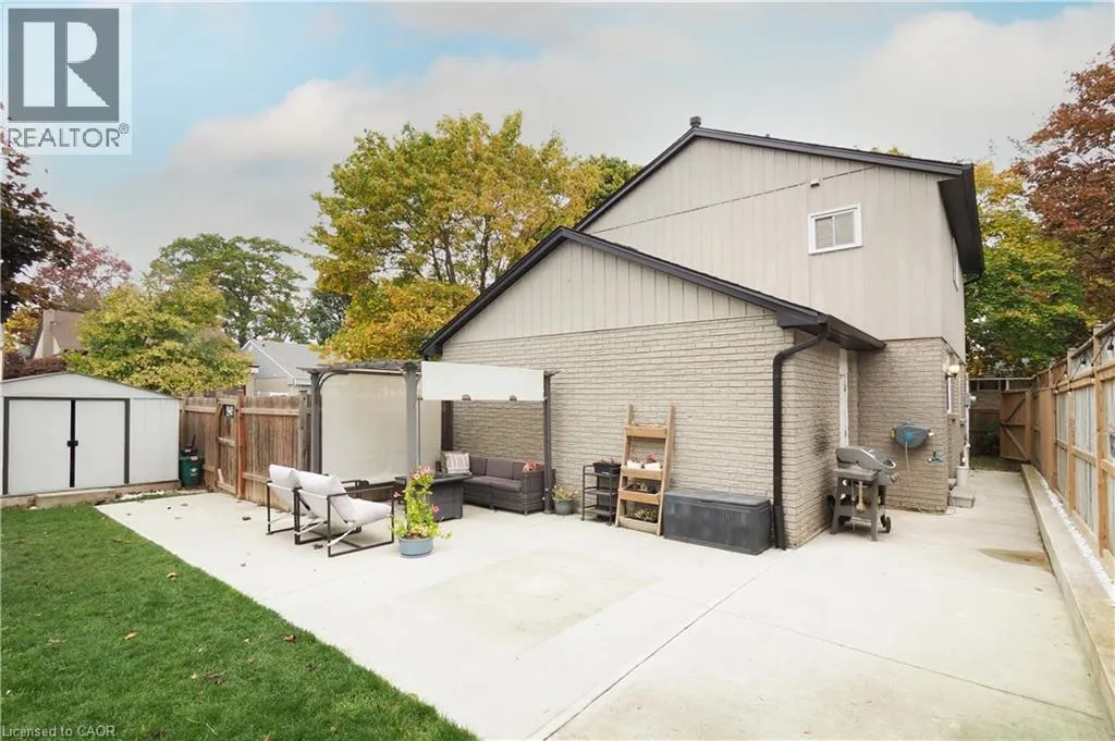 143 ANGELA Crescent
