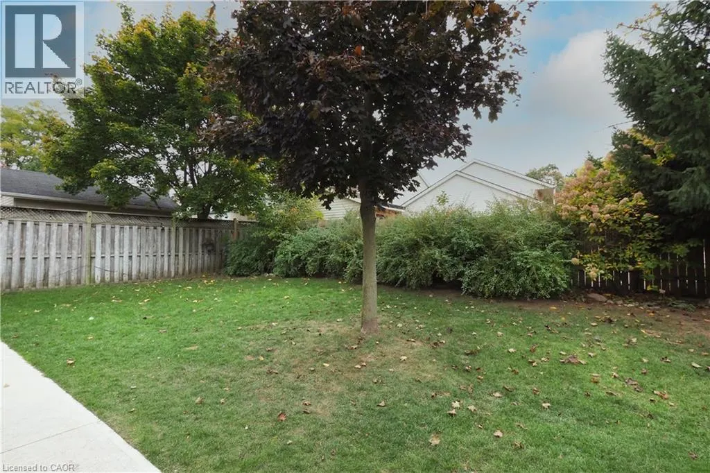143 ANGELA Crescent