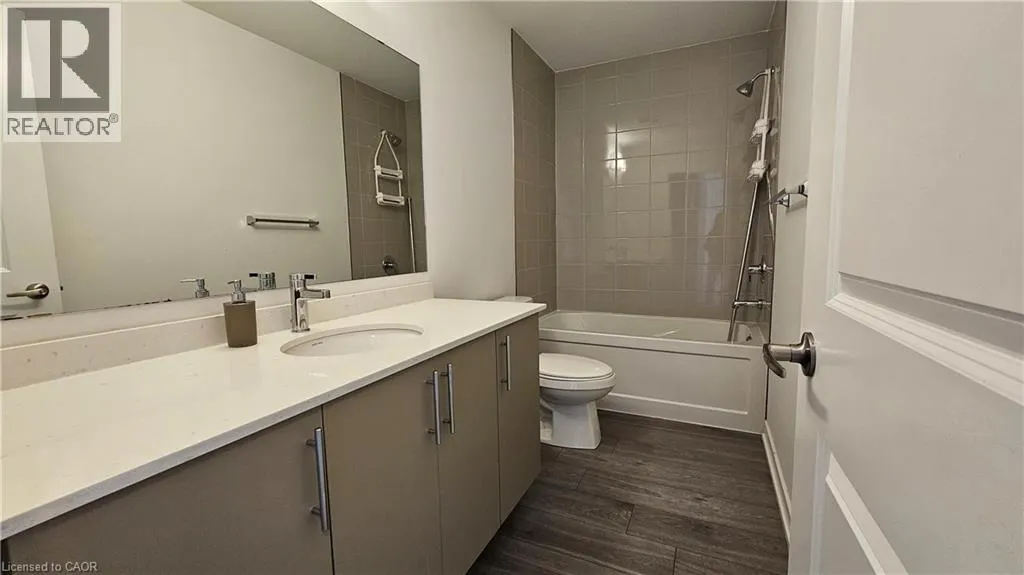 205 WEST OAK Trail Unit# 3, #3