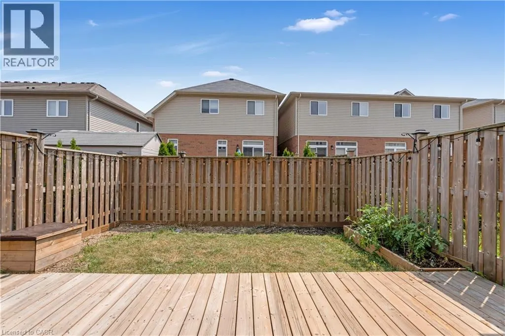 28 CHARLESWOOD Crescent